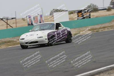 media/Jun-01-2025-CalClub SCCA (Sun) [[eae223c5dd]]/Group 5/Race (Front Straight)/